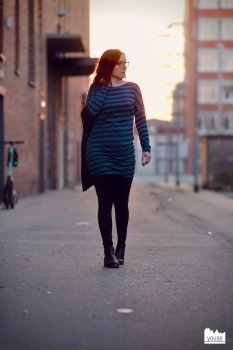 Amia azurblau und schwarzblau